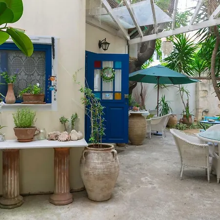 Lejlighed Cozy House With Garden Near The Old Town & Beach *